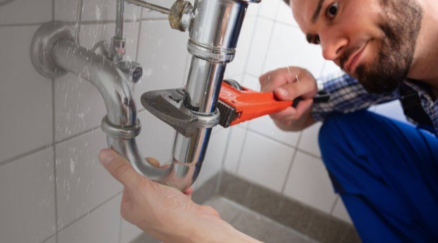 Local annual plumbing maintenance in Smilax, KY